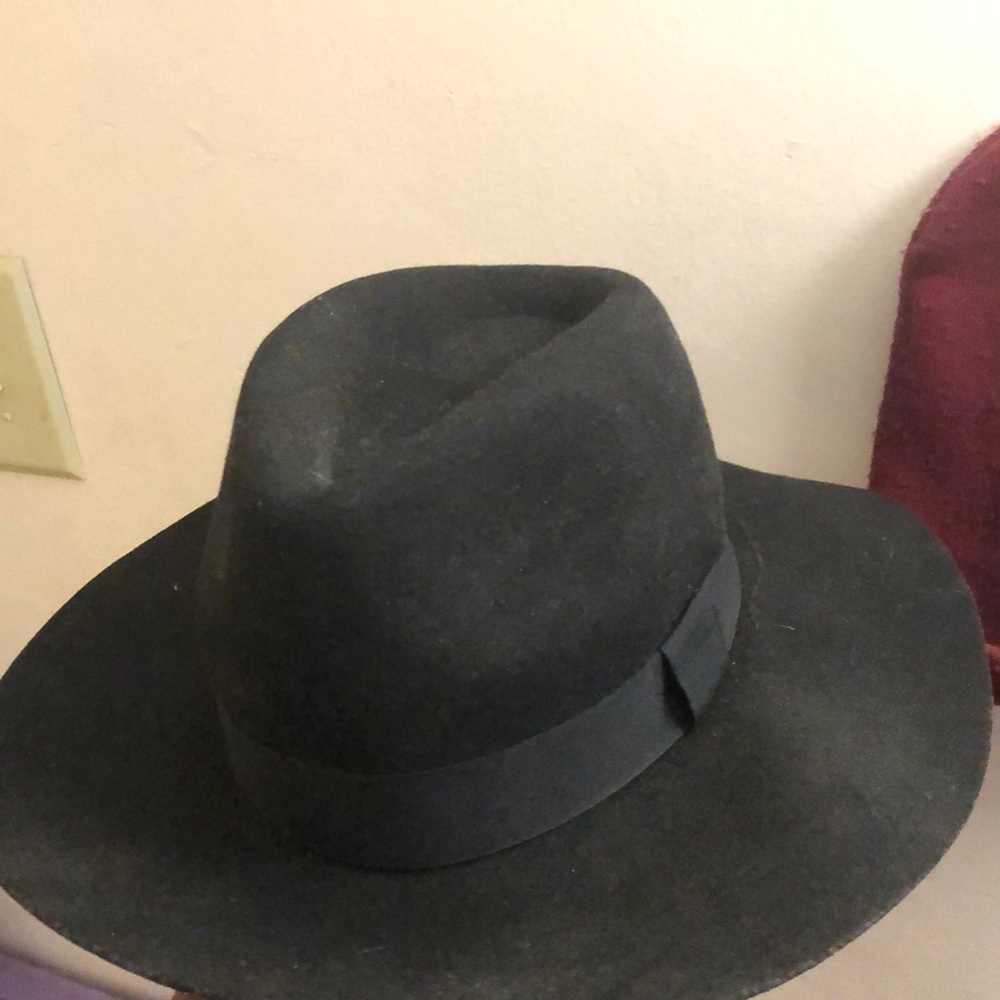 Fedora hat